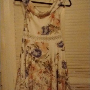 NWT Darlin white floral sleeveless lined dress rolled scoop neck sz 11 /…